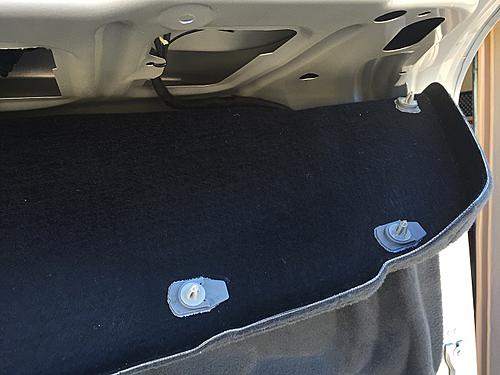File:W220 boot lid opened lining removal2.jpg