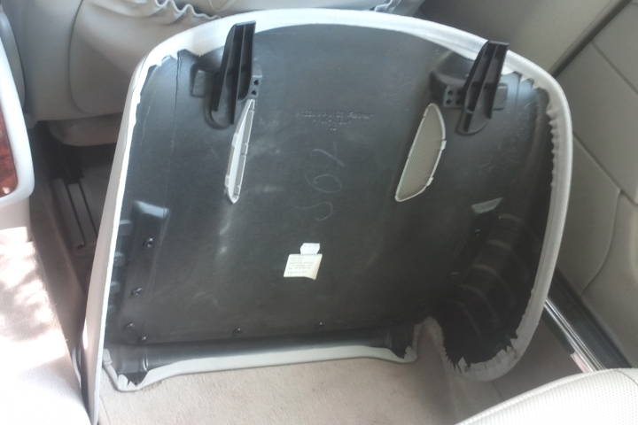 File:W220 facelift front seat backrest lining inside.jpg