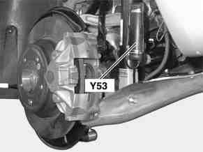 File:W220 left rear axle damping valve.jpg