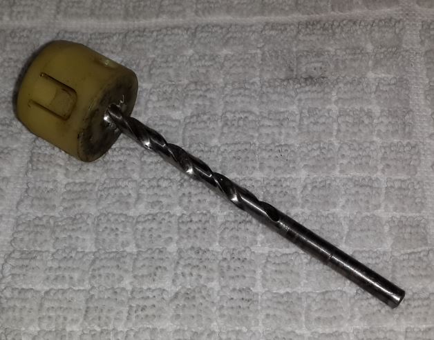 File:W220 AIRmatic Front Strut Plastic Plug Removed.JPG