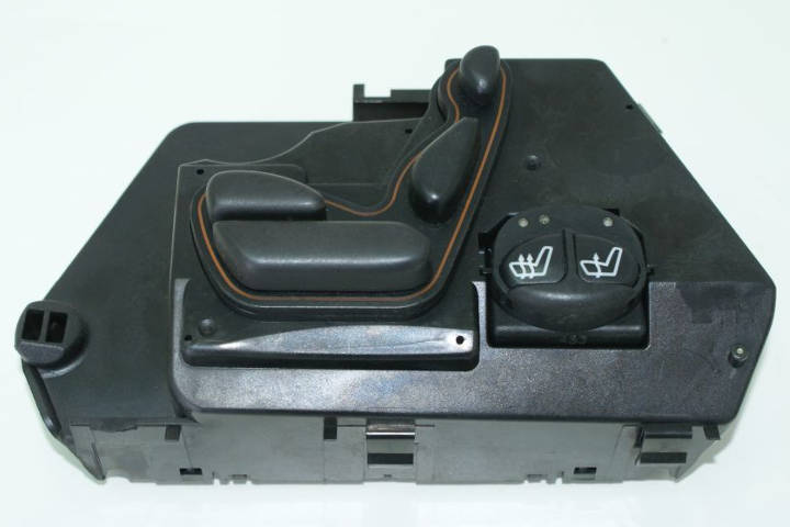 File:W220 A2208212479 front.jpg