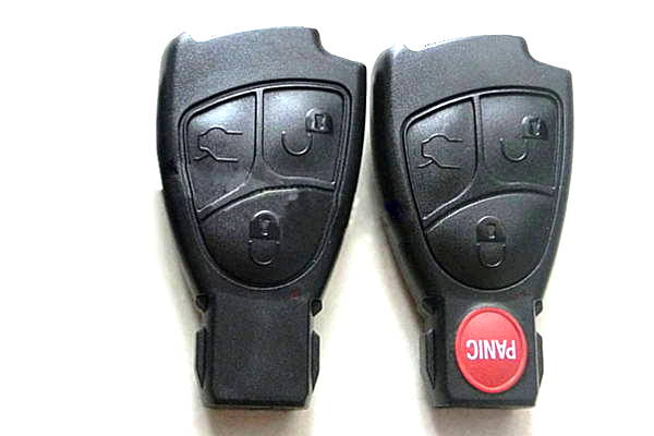 File:W220 SmartKey with without panic button.jpg