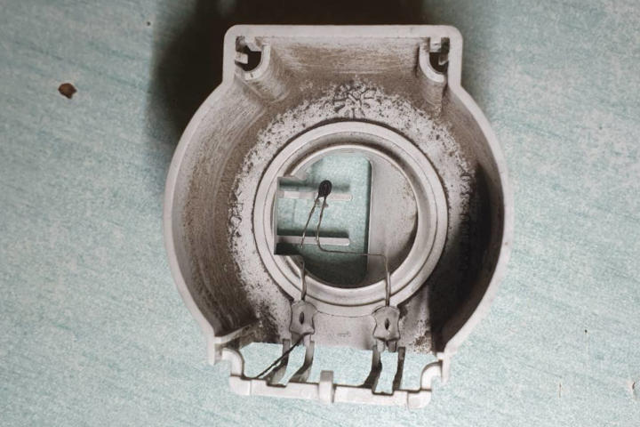 File:Cabin temperature sensor original.jpg