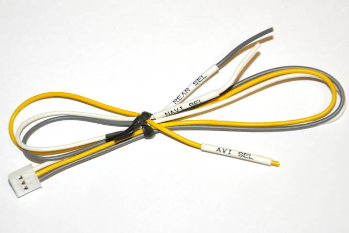 File:Universal RGB interface LE SEL out cable.jpg