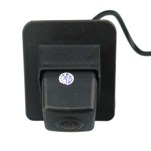 File:Rear view camera supposedly for w220.jpg