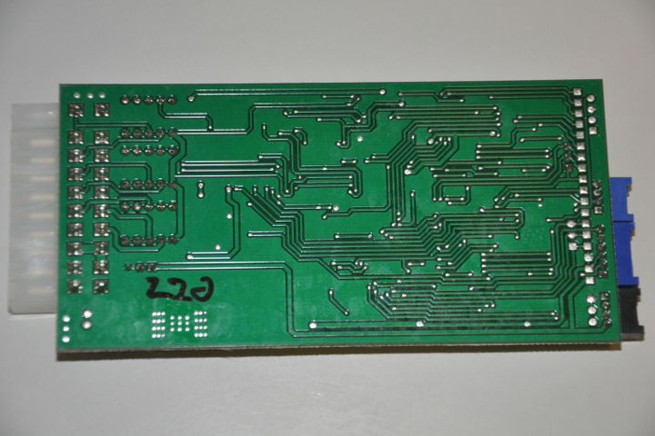 File:W220 Smartkey starter module board back.jpg