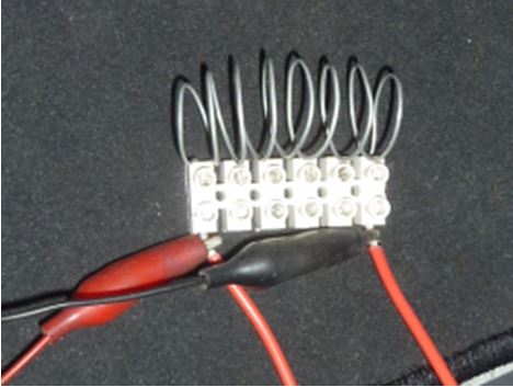 File:W220 Current Sense Resistor With DVM Connected (Red & Black Clips).JPG