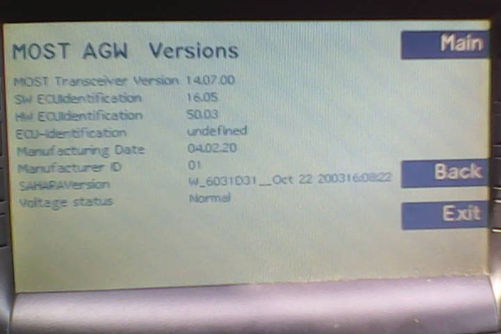 File:W220 COMAND-APS MOST AGW Versions after update.jpg