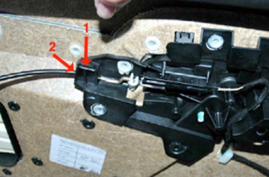 File:Correct Position for Door Latch Cable in Guide for W220 interior door handle.JPG