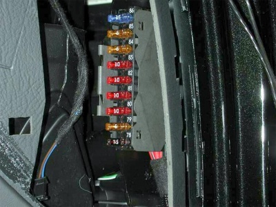 Shown on 220 S500, Dashboard, right side, Inside cockpit fuse box