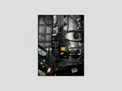 Shown on 220 S600, Engine compartment, right front, Valid for: S600