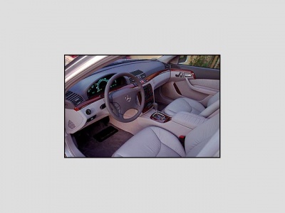 Shown on 220 S350, Dashboard, right side, Under dashboard