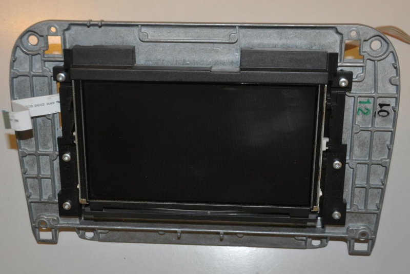 File:A2208274142 LCD with frame front.jpg