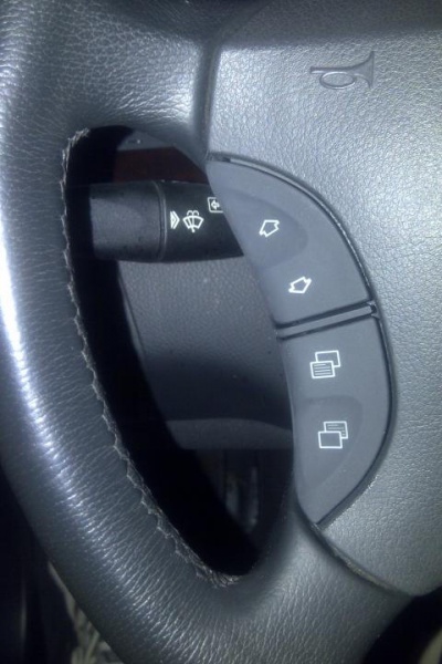 File:W220 sticky steering wheel buttons cleaned.jpg
