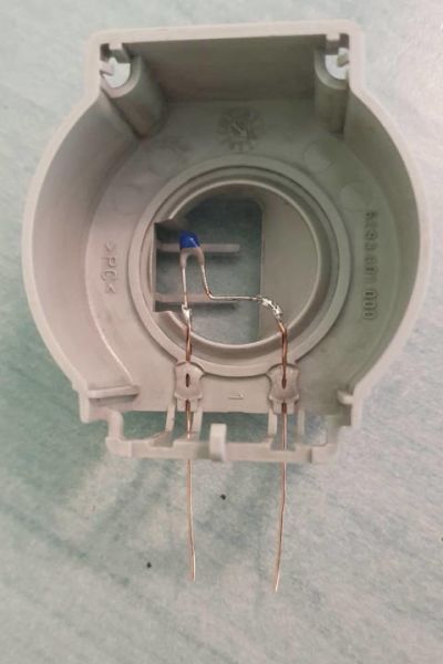 File:Cabin temperature sensor new.jpg