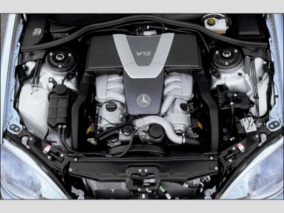 Shown on 220 S600, Engine compartment, left front