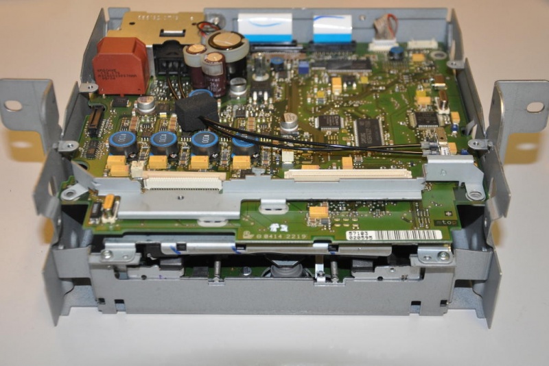 File:A2208274142 motherboard attached.jpg